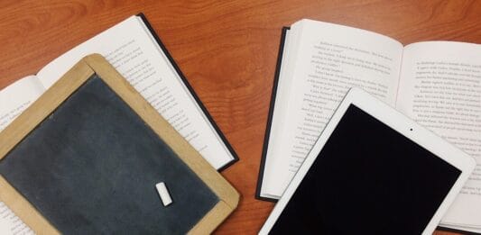 Zajęcia w ciemno – zabawy z opaską na oczach